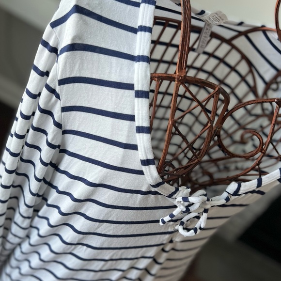 Kenneth Cole Reaction Long Blouse Large - Picture 4 of 13